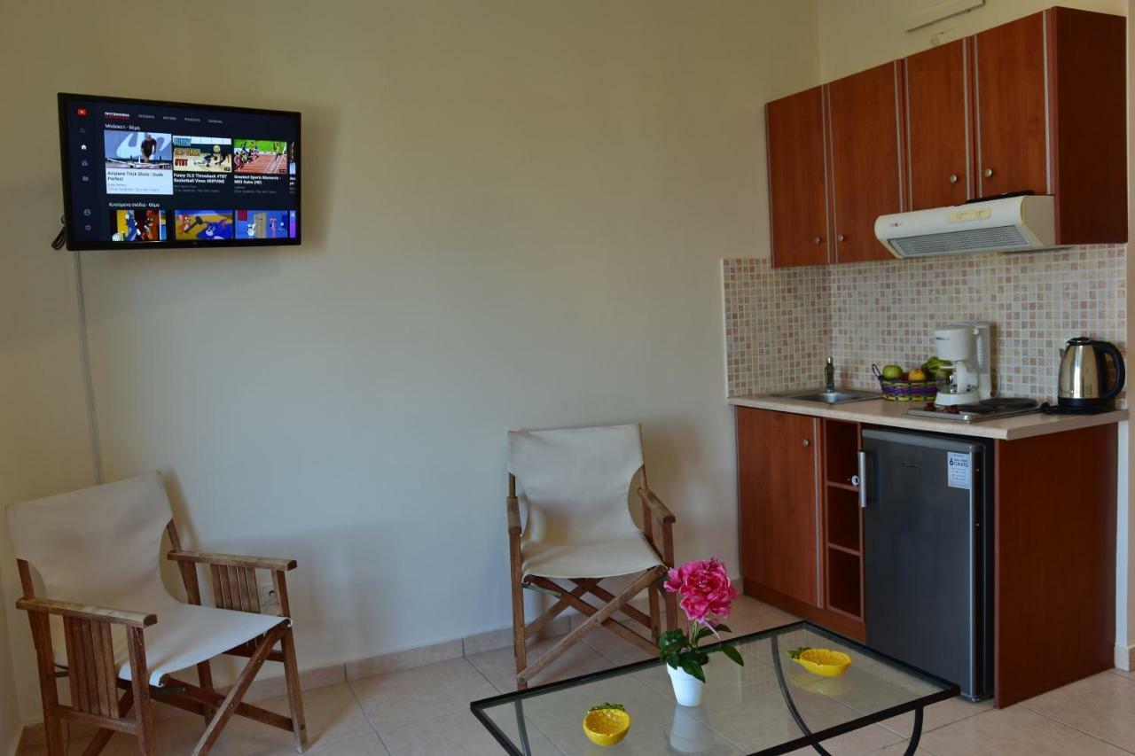 Anais Apartments Megas Limnionas Bagian luar foto